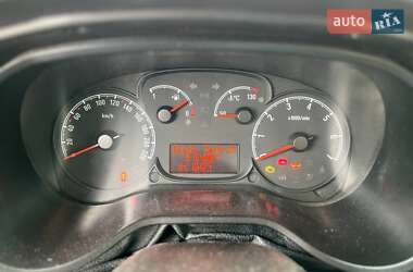Минивэн Opel Combo 2017 в Ужгороде