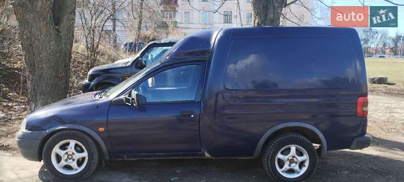 Грузовой фургон Opel Combo 2001 в Сумах