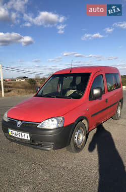 Минивэн Opel Combo 2006 в Ровно фото 2 Минивэн Opel Combo 2006 в Ровно