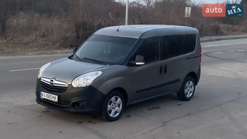 Минивэн Opel Combo 2015 в Киеве