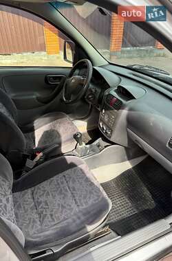 Минивэн Opel Combo 2002 в 
