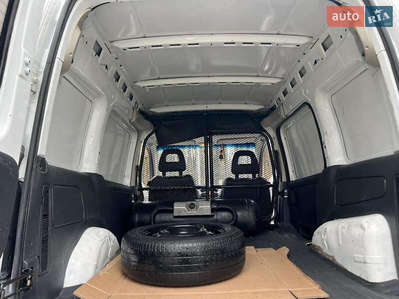 Грузовой фургон Opel Combo 2007 в Красилове