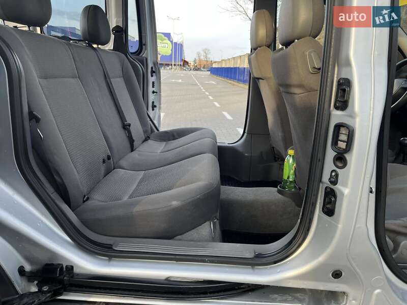 Минивэн Opel Combo 2005 в Тернополе
