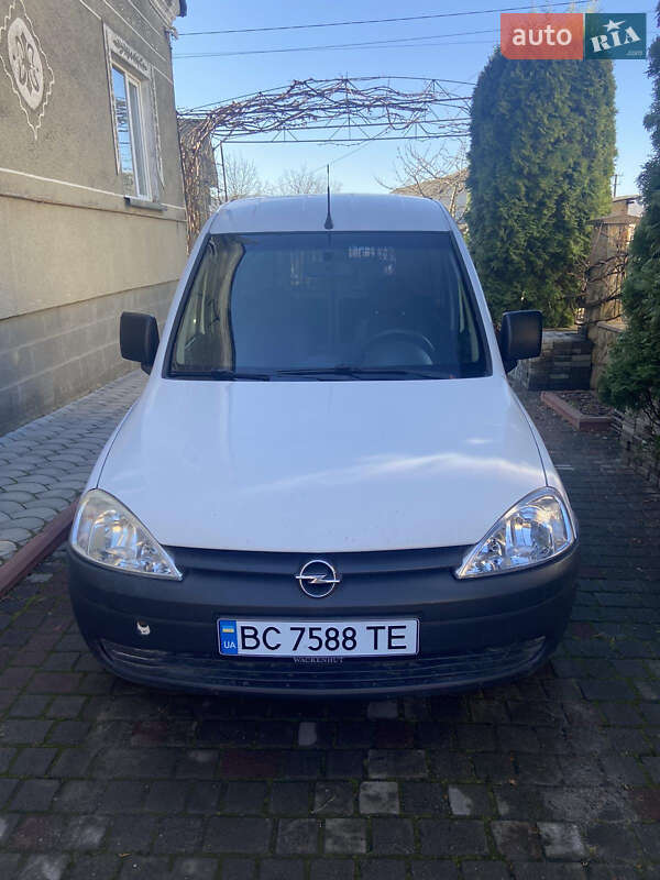 Мінівен Opel Combo 2007 в 