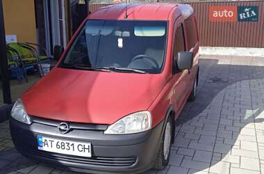 Грузовой фургон Opel Combo 2005 в 