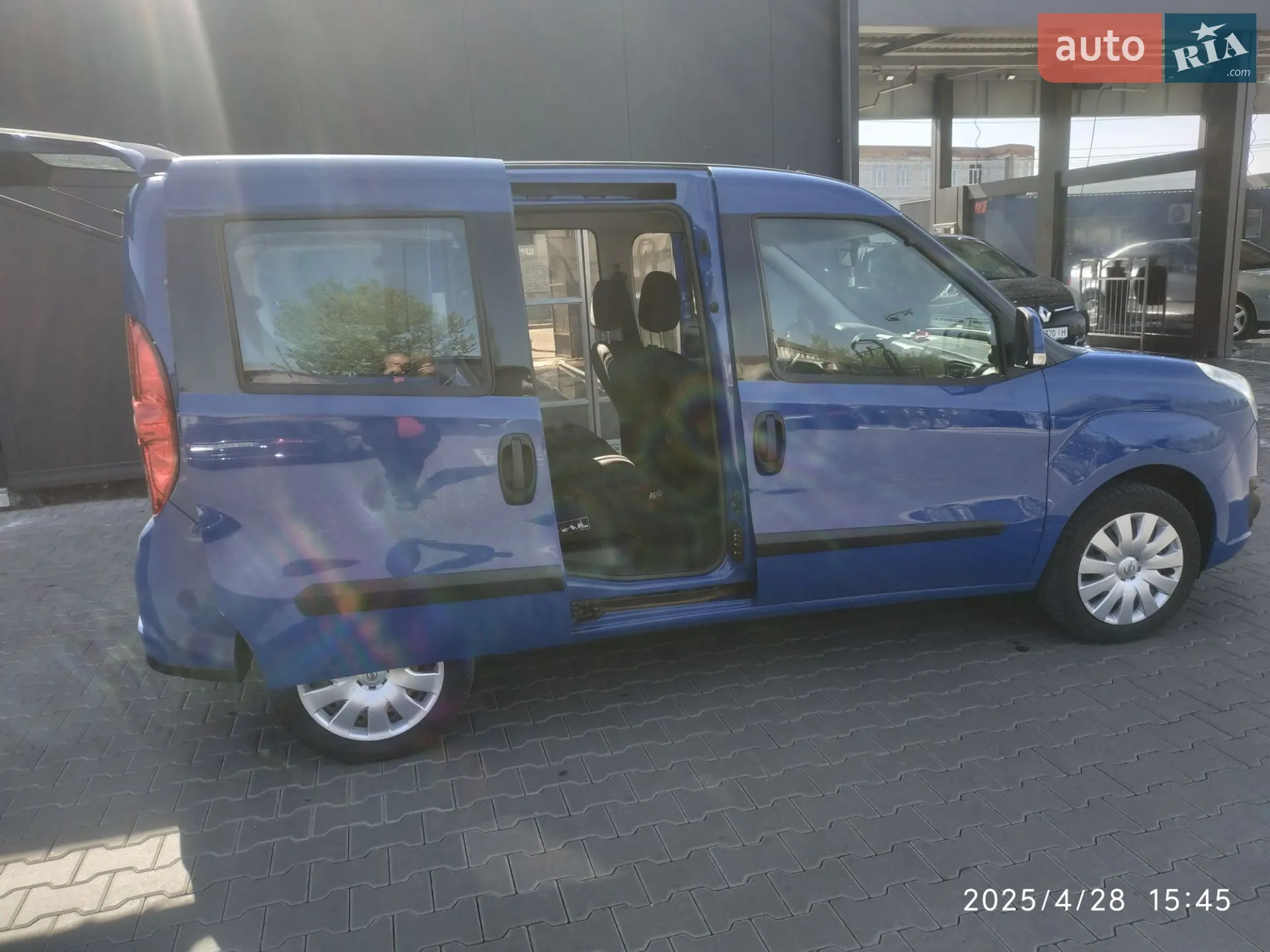 2012 Opel Combo - мініатюра 82