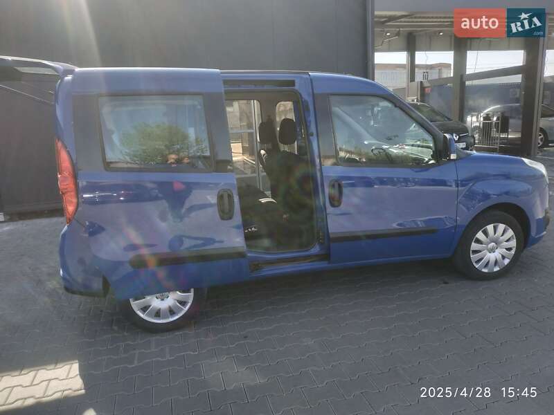 Минивэн Opel Combo 2012 в Виннице