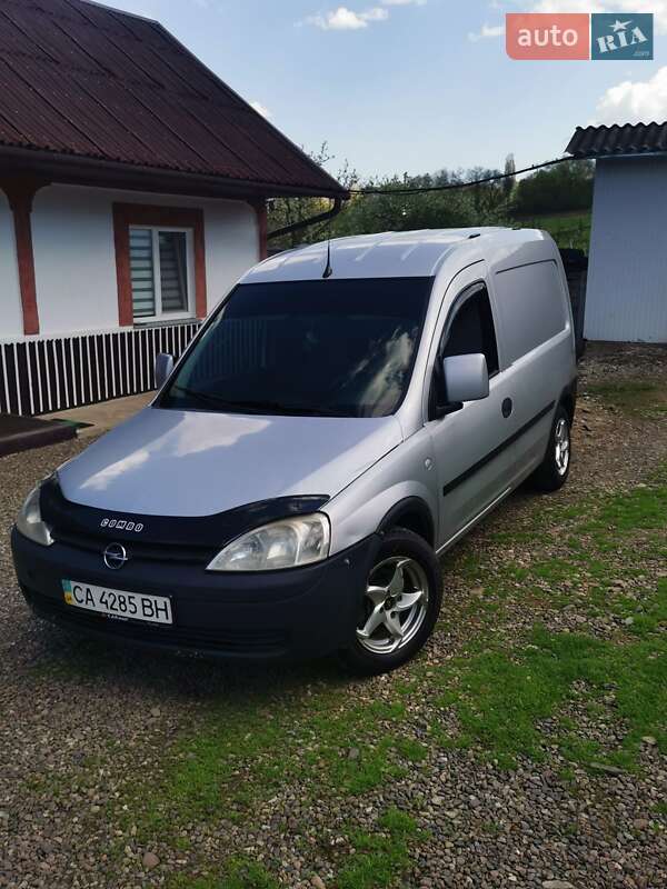 Opel Combo 2010 Opel Combo 2010