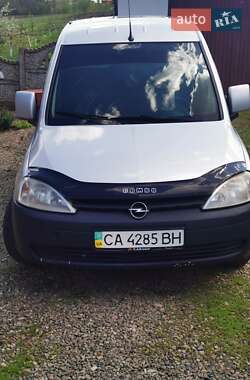 Минивэн Opel Combo 2010 в 