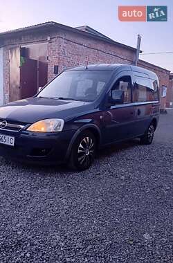 Минивэн Opel Combo 2004 в Хмельницком