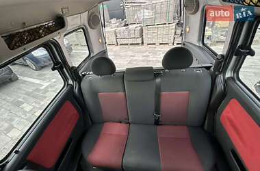 Минивэн Opel Combo 2005 в 