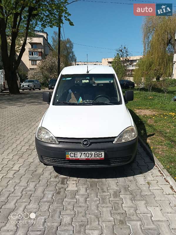 Минивэн Opel Combo 2008 в Черновцах