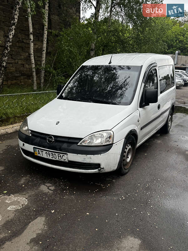 Opel Combo 2004