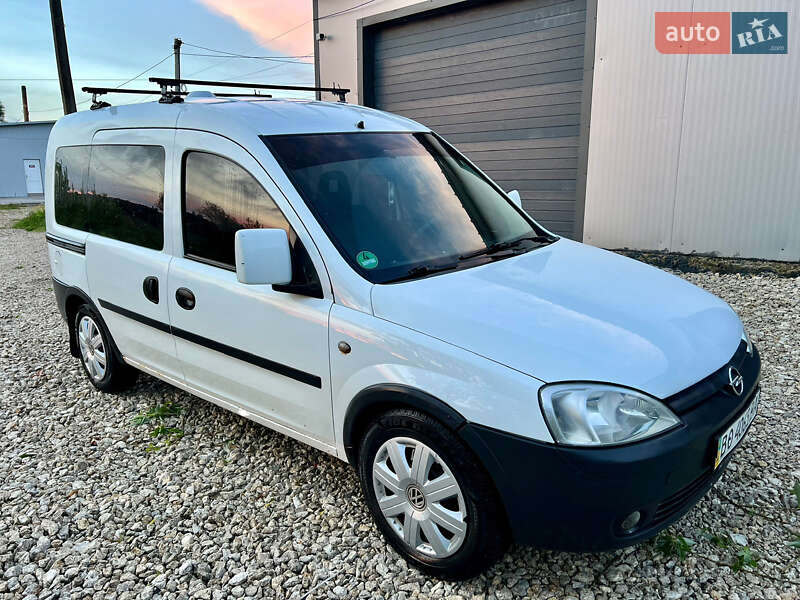 Мінівен Opel Combo 2005 в Тернополі