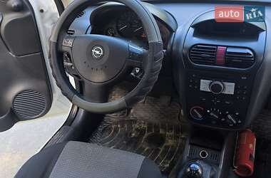 Минивэн Opel Combo 2008 в 