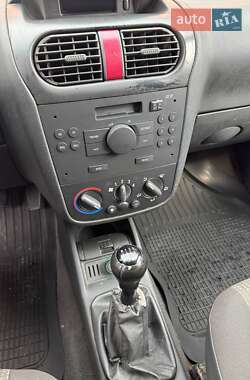 Грузовой фургон Opel Combo 2007 в 