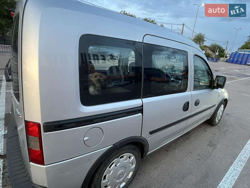 Минивэн Opel Combo 2010 в Житомире
