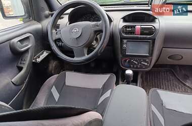 Минивэн Opel Combo 2004 в 
