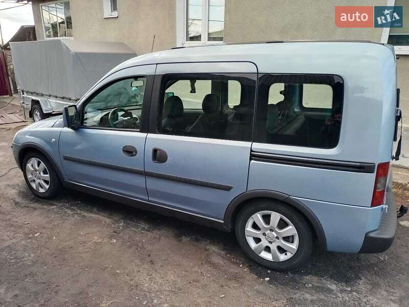 Мінівен Opel Combo 2006 в Сумах