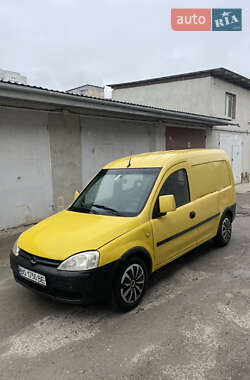 Грузовой фургон Opel Combo 2011 в 