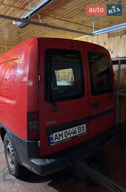 Грузовой фургон Opel Combo 2011 в 