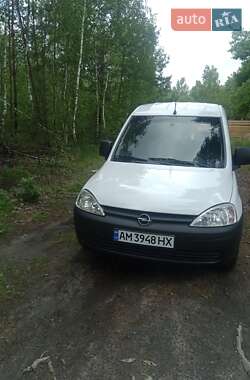Минивэн Opel Combo 2005 в Житомире