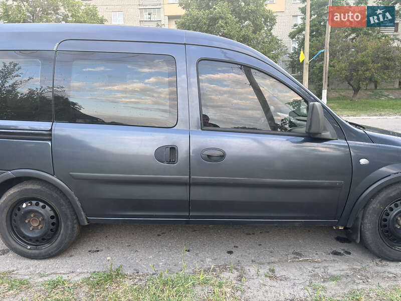 Минивэн Opel Combo 2007 в Балаклее