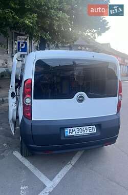 Мінівен Opel Combo 2013 в 