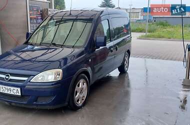 Минивэн Opel Combo 2008 в 