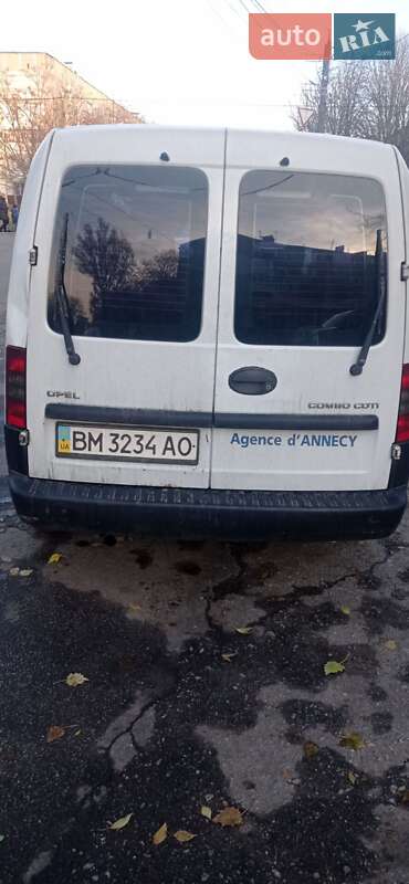 Минивэн Opel Combo 2005 в Ахтырке