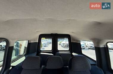Минивэн Opel Combo 2004 в 