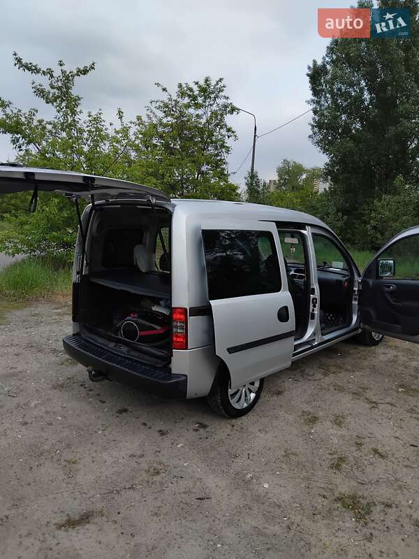 Мінівен Opel Combo 2006 в Києві