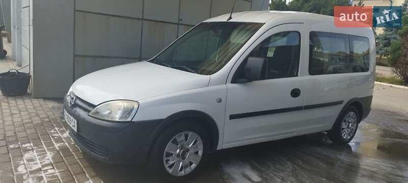 Opel Combo 2006