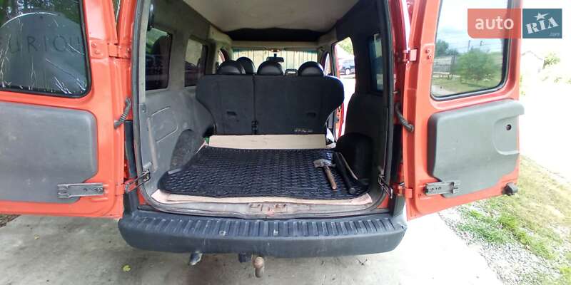 Мінівен Opel Combo 2005 в Пулинах