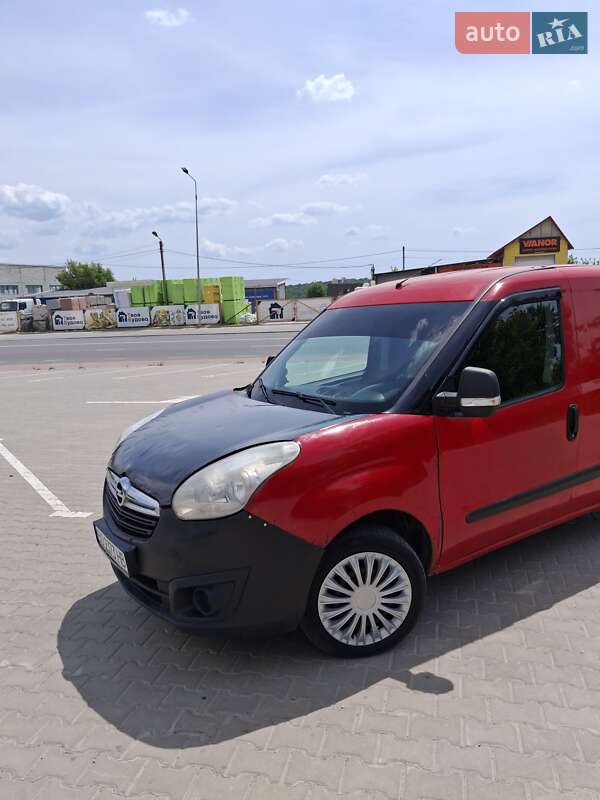 Opel Combo 2014
