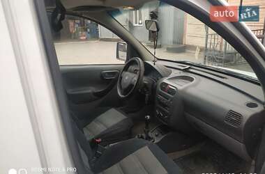 Минивэн Opel Combo 2002 в 