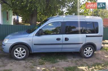 Минивэн Opel Combo 2007 в 