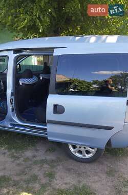 Минивэн Opel Combo 2007 в 