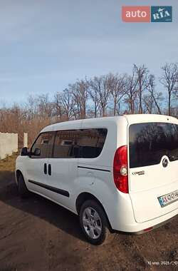 Мінівен Opel Combo 2013 в Лозовій