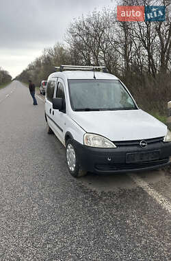 Минивэн Opel Combo 2008 в Черновцах