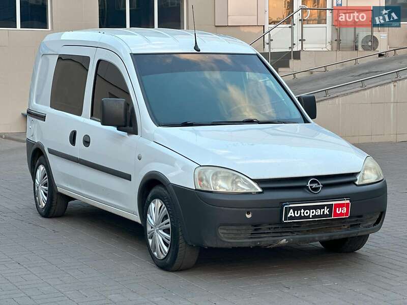 Грузовой фургон Opel Combo 2011 в Одессе
