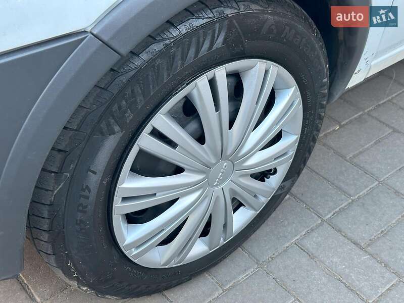 Грузовой фургон Opel Combo 2011 в Одессе