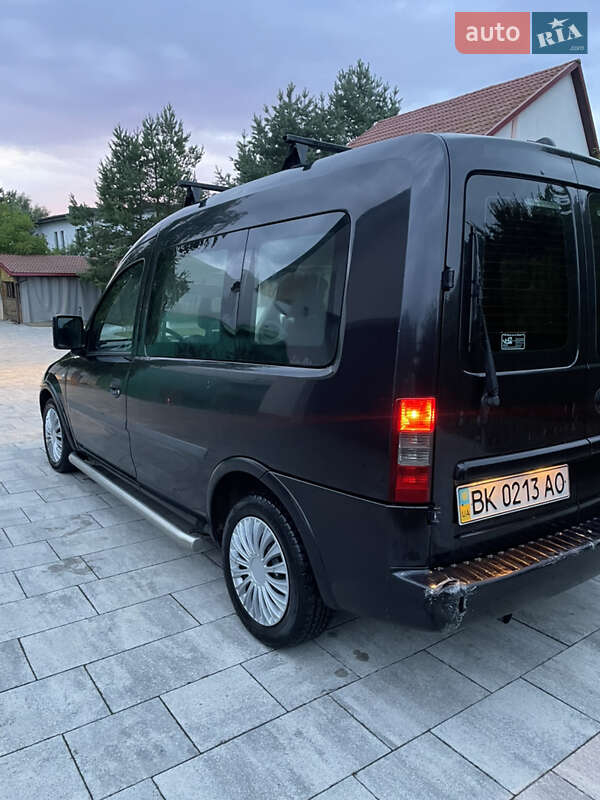 Минивэн Opel Combo 2008 в Бродах