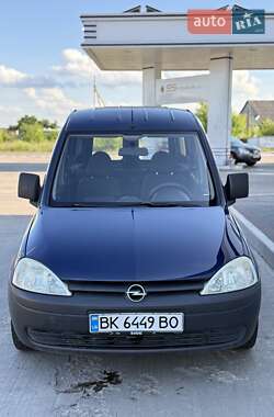 Мінівен Opel Combo 2008 в Вараші