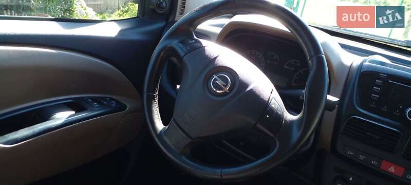 Минивэн Opel Combo 2012 в Косове