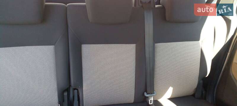 Минивэн Opel Combo 2012 в Косове