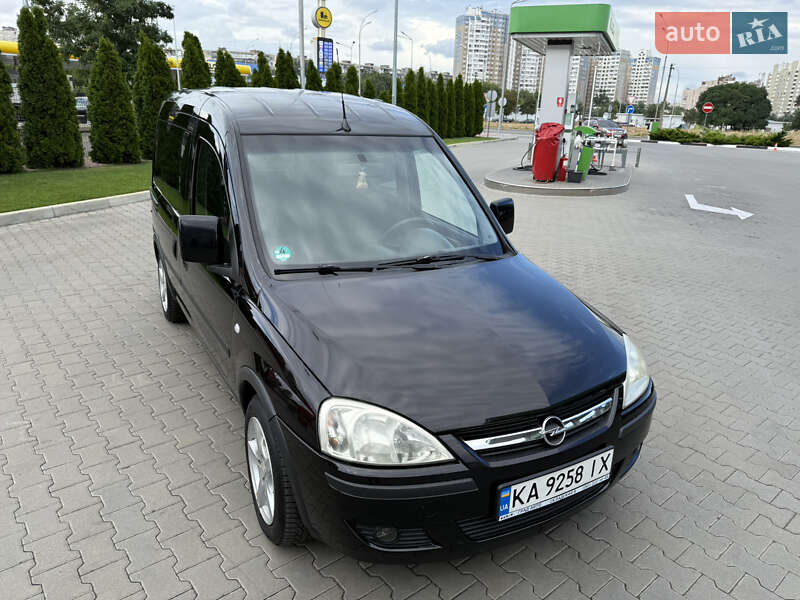 Opel Combo 2009