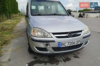 Минивэн Opel Combo 2005 в 