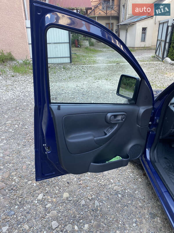 Минивэн Opel Combo 2010 в Галиче