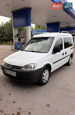 Минивэн Opel Combo 2003 в Золочеве